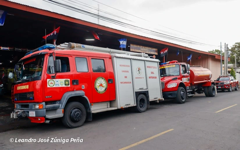 BOMBEROS-(7)