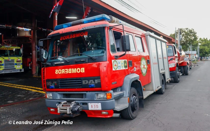 BOMBEROS-(9)