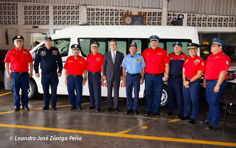 Bomberos--(1)