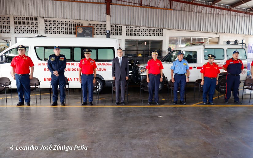 Bomberos--(11)