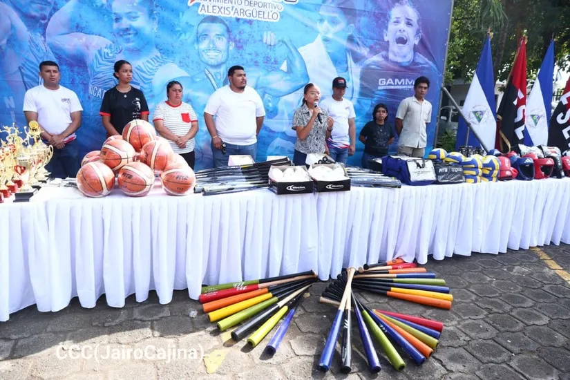 Material-Deportivo-6