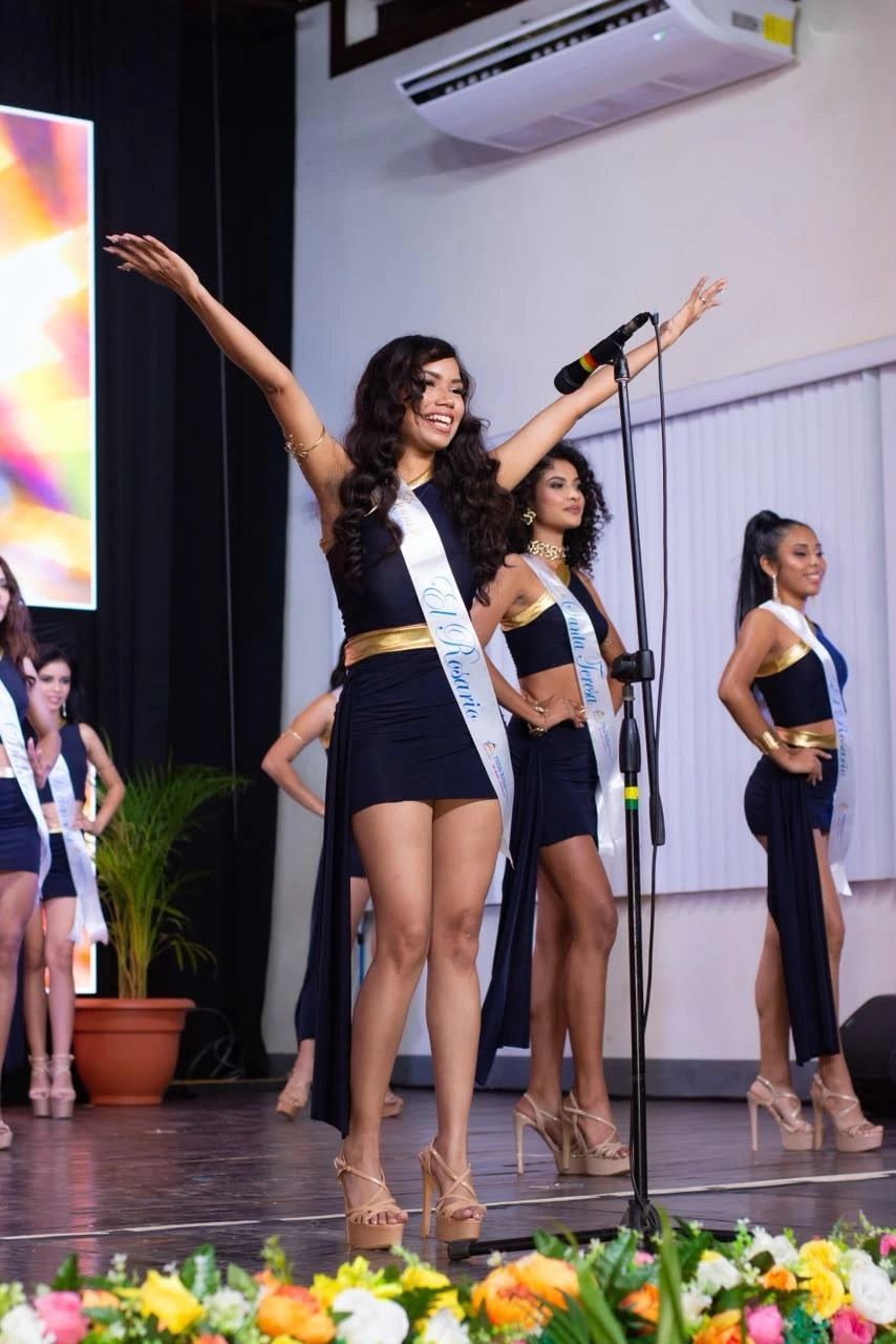 REINAS-(10)