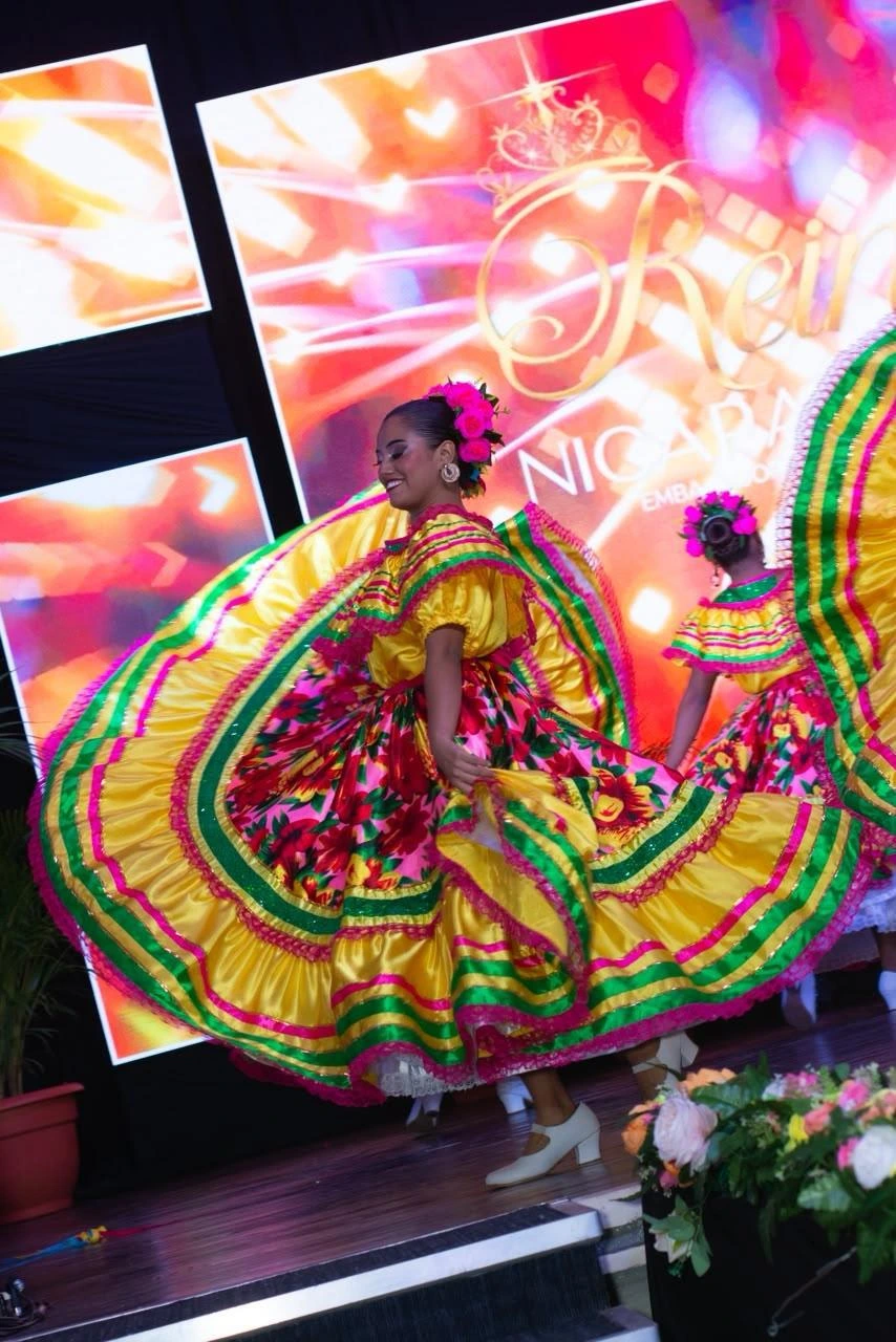 REINAS-(15)