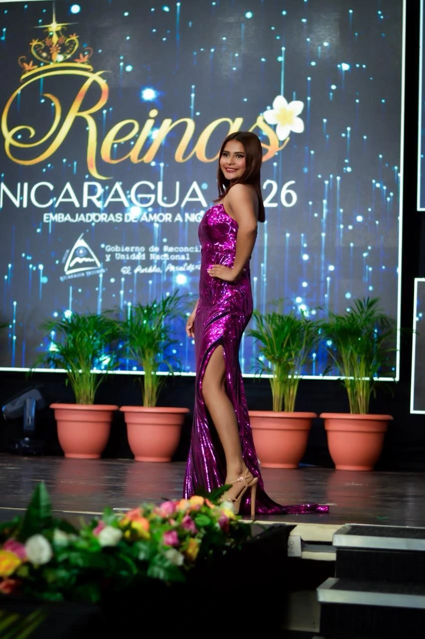 REINAS-(4)