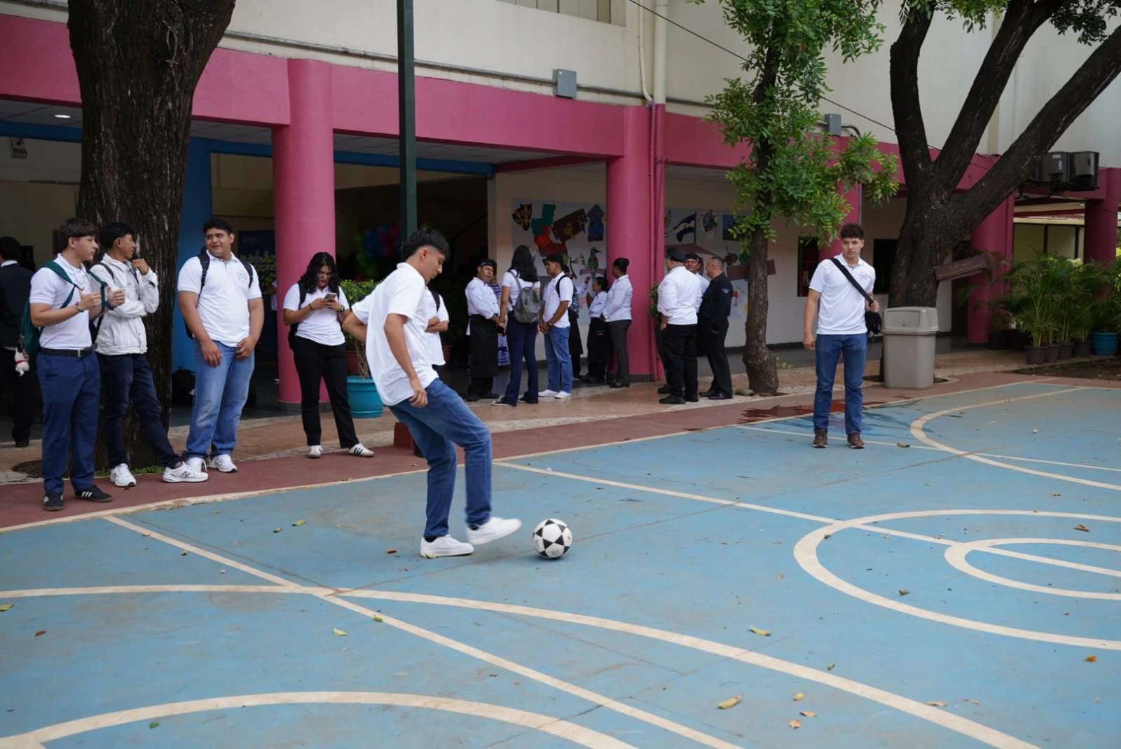 INATEC9