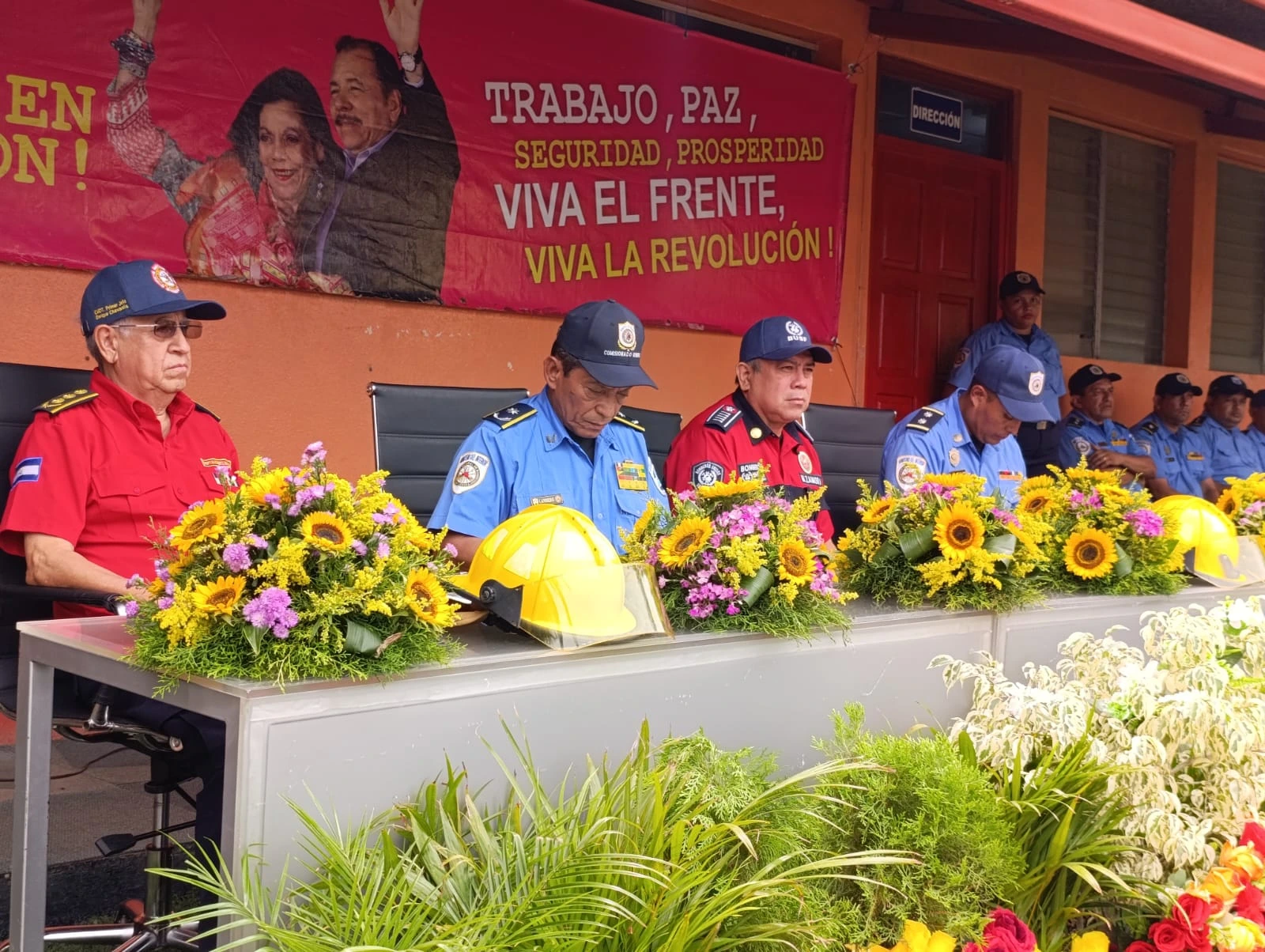 BOMBEROS10