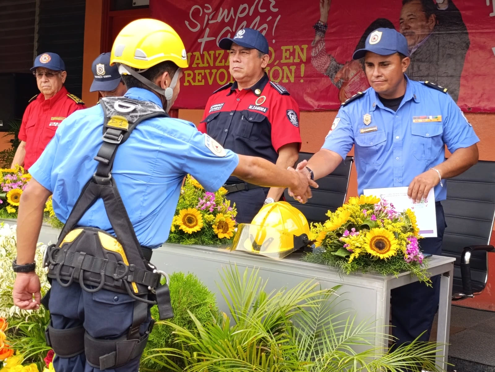 BOMBEROS6