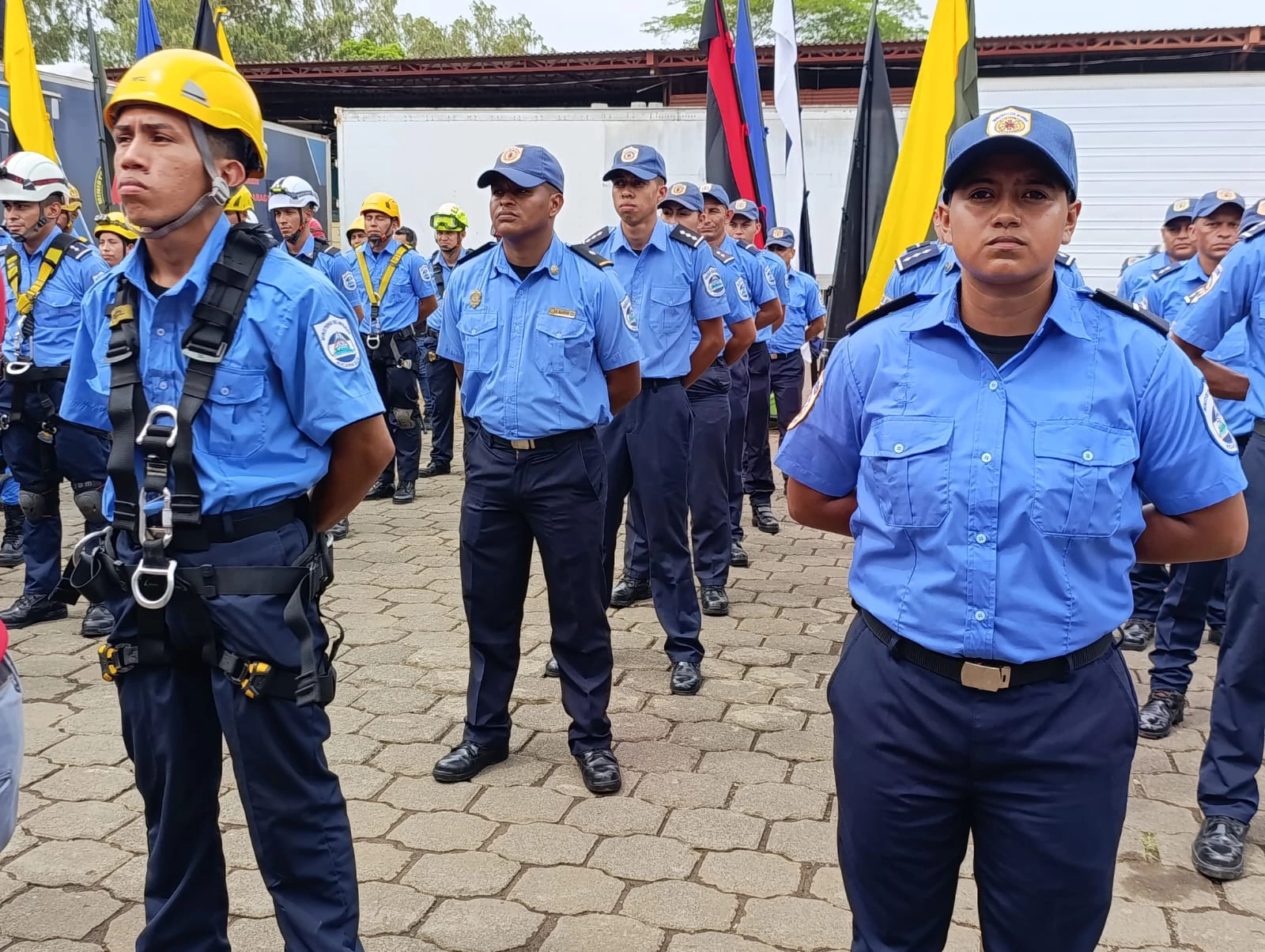 BOMBEROS8