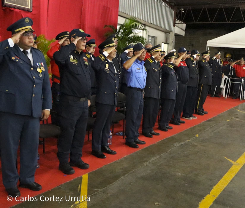 BOMBEROS-(3)