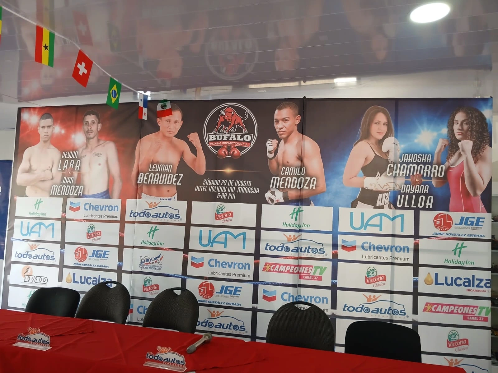 BOXEO8