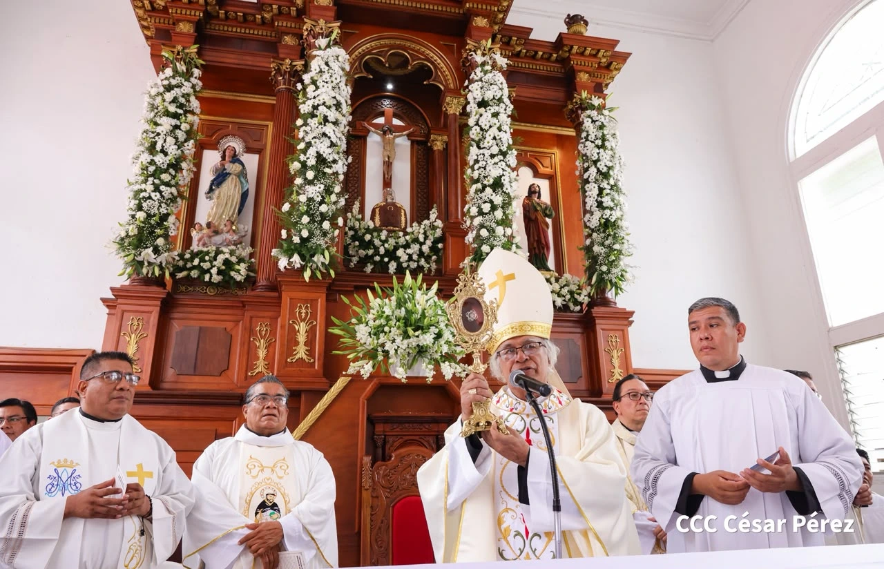 SANTO3