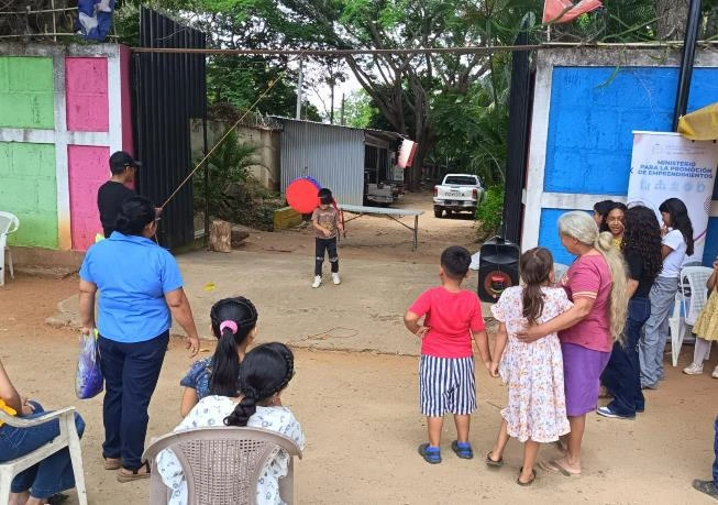 FERIAS8