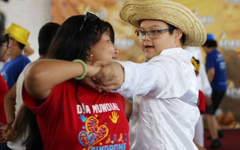 MELANIA18