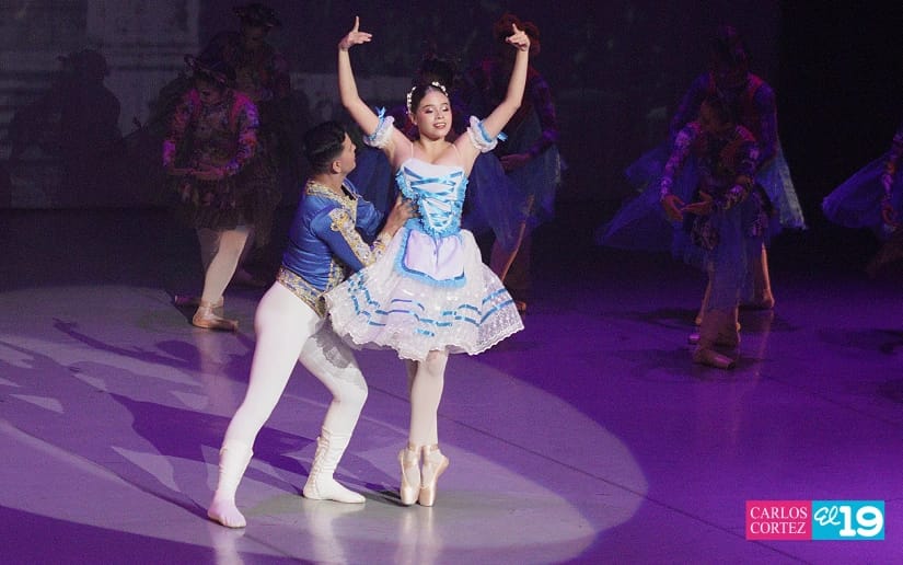 BLANCANIEVES--(8)