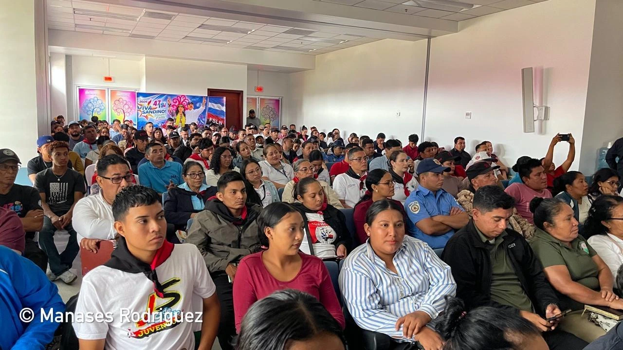 COMUNICADORES10