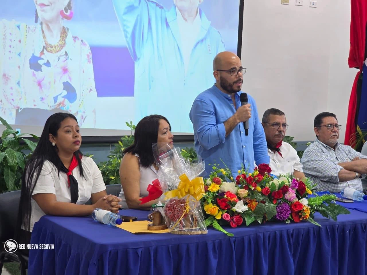 COMUNICADORES19