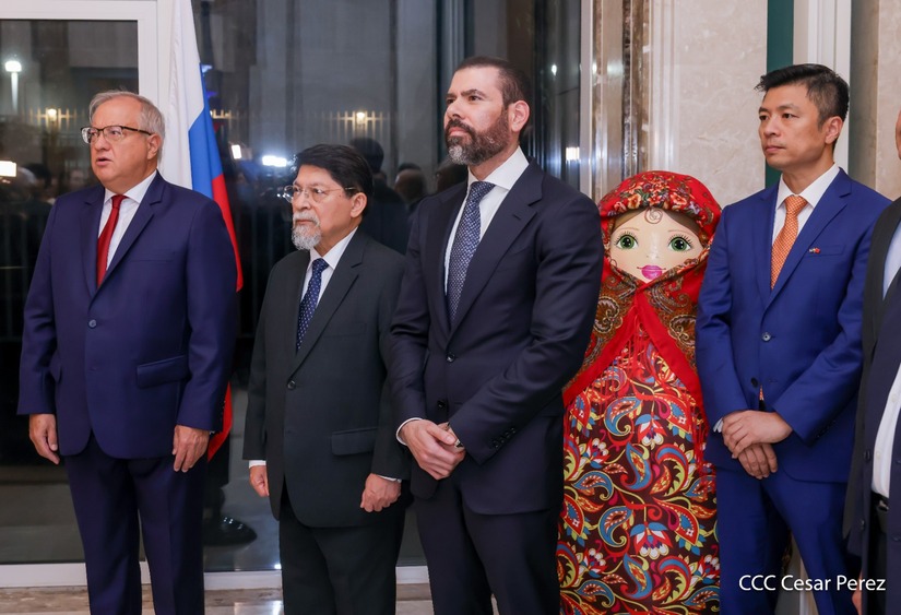 Rusia--(60)