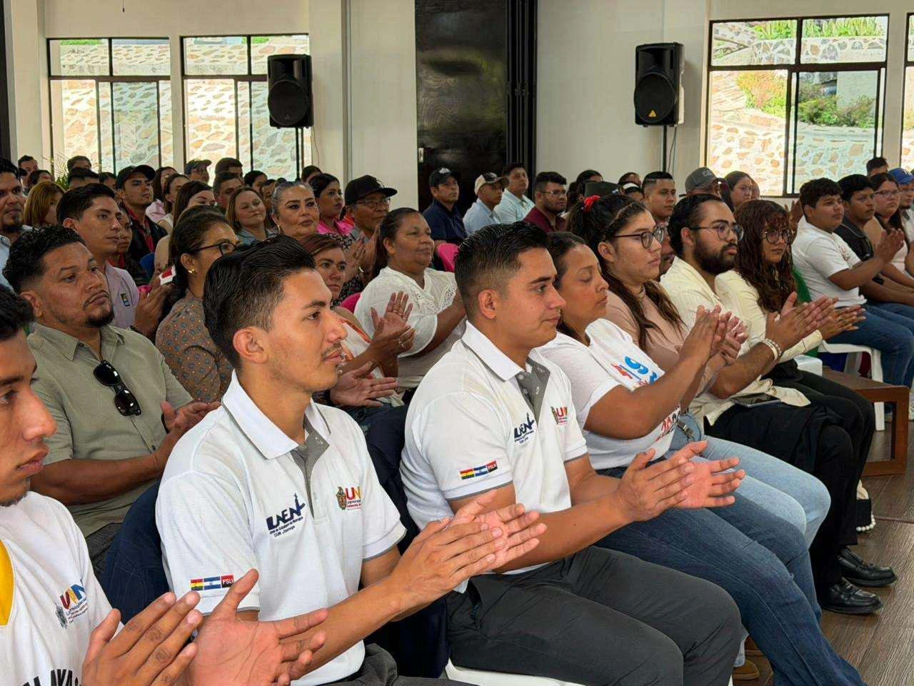 JINOTEGA-(3)
