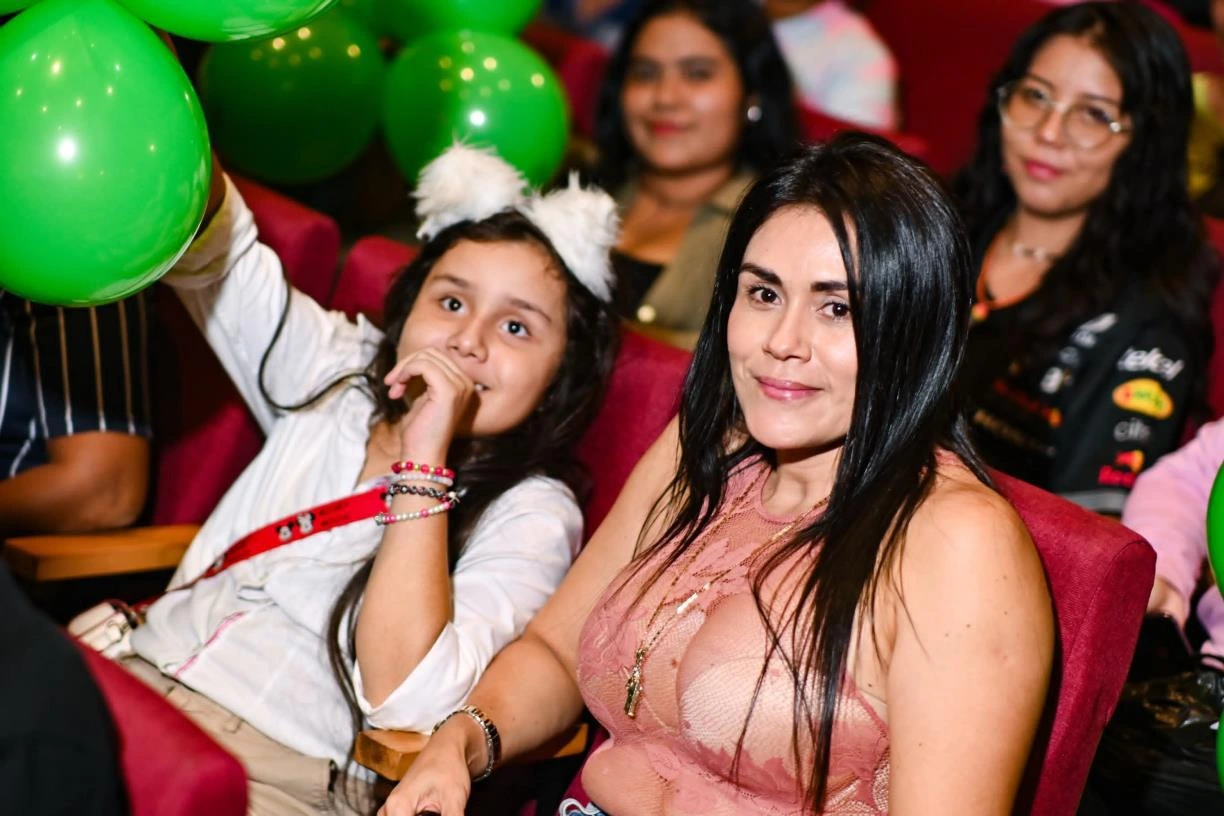 REINAS-(18)