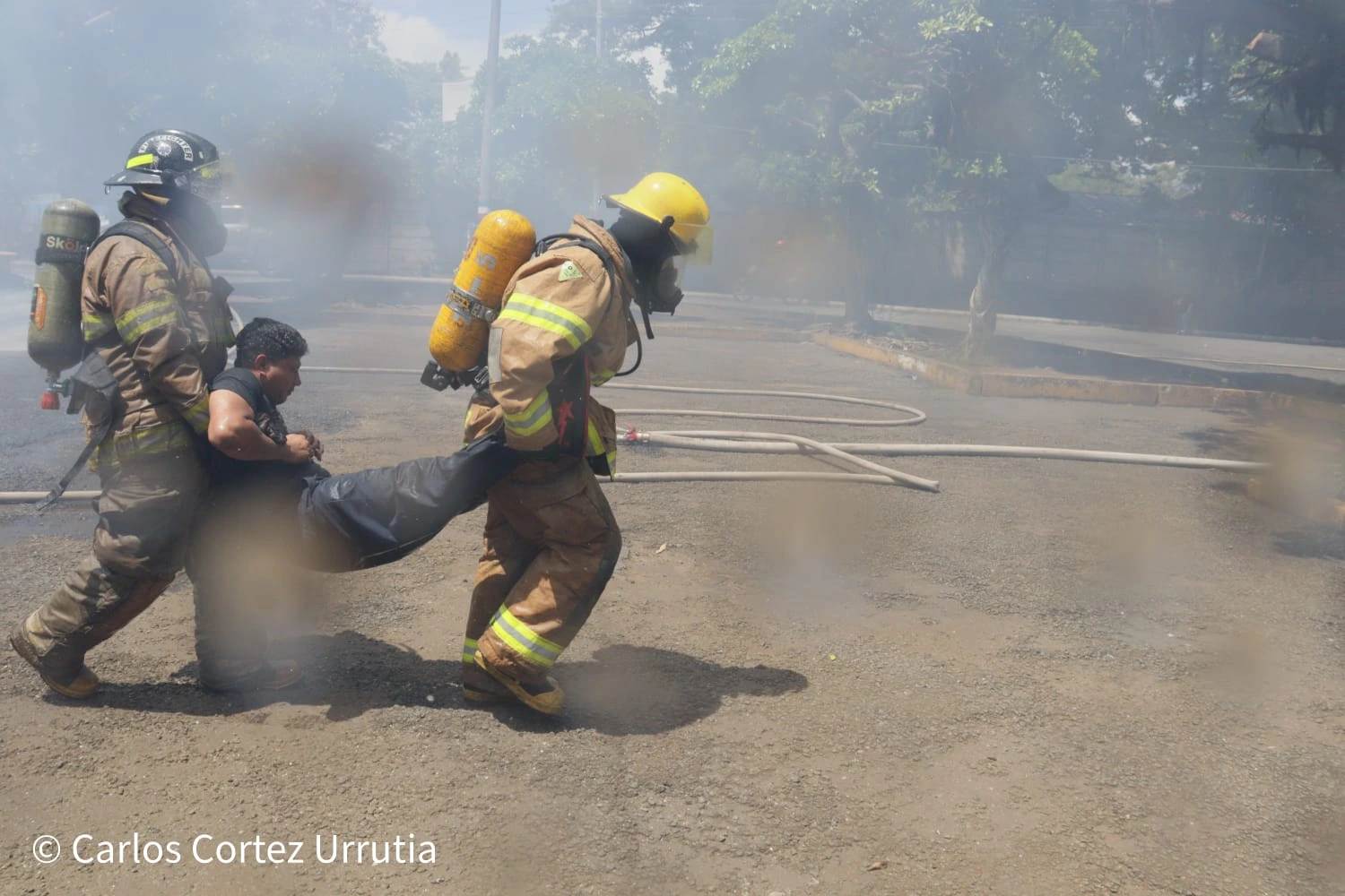 BOMBEROS11
