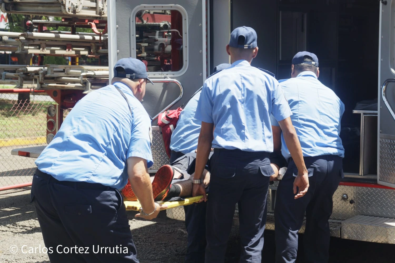 BOMBEROS15