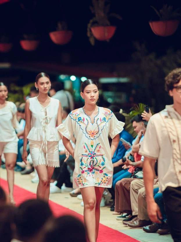 PASARELA23