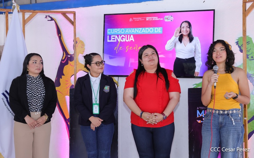 Lenguaje-de-senas--(12)