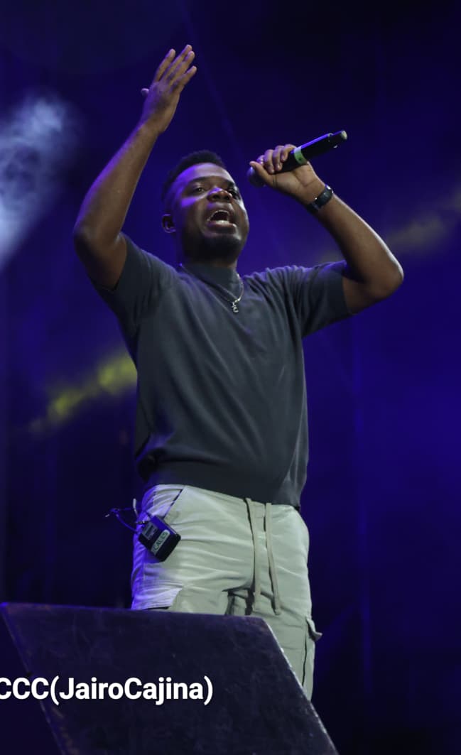 Estadio-Soberan&iacute;a--(26)