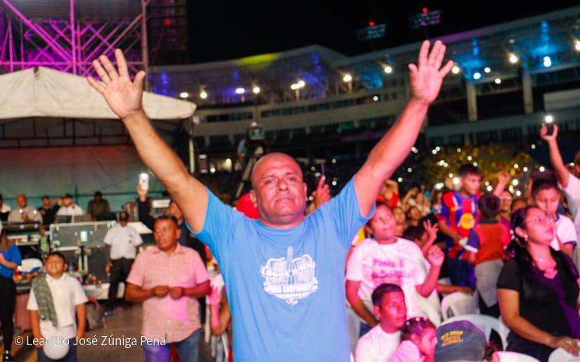 Estadio-Soberan&iacute;a--(74)