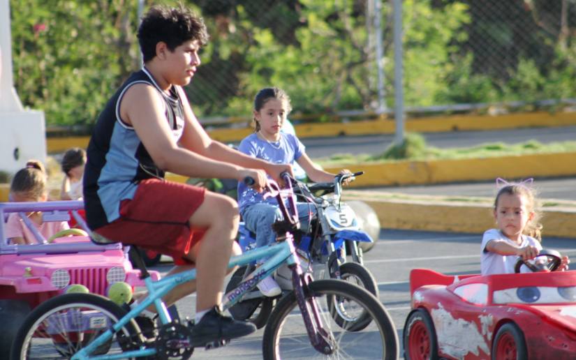 Salvador-Allende--(6)