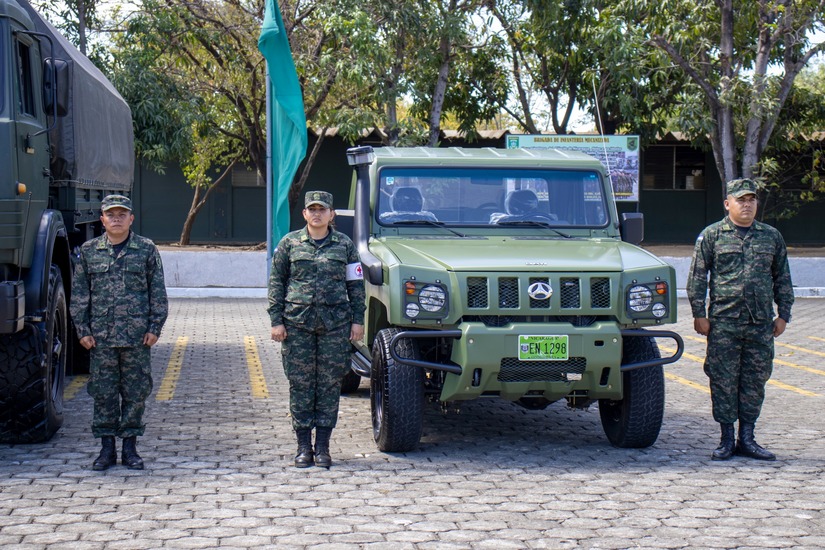 Ej&eacute;rcito de Nicaragua--(3)