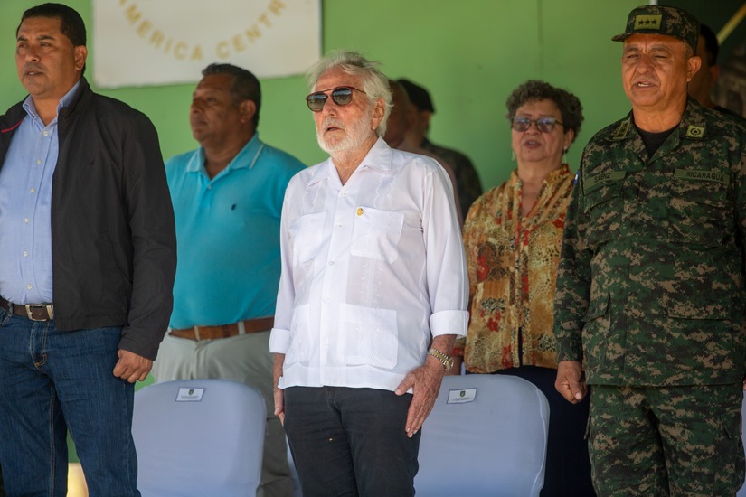 Ej&eacute;rcito de Nicaragua--(34)