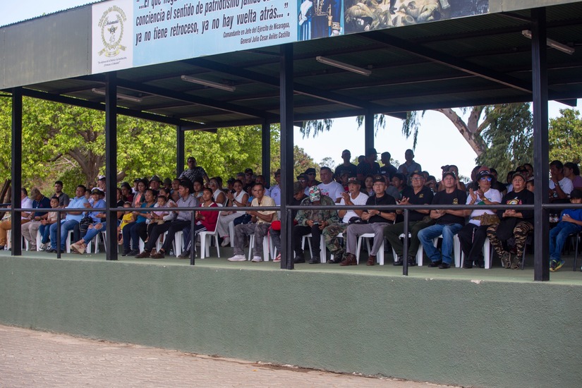 Ej&eacute;rcito de Nicaragua--(38)