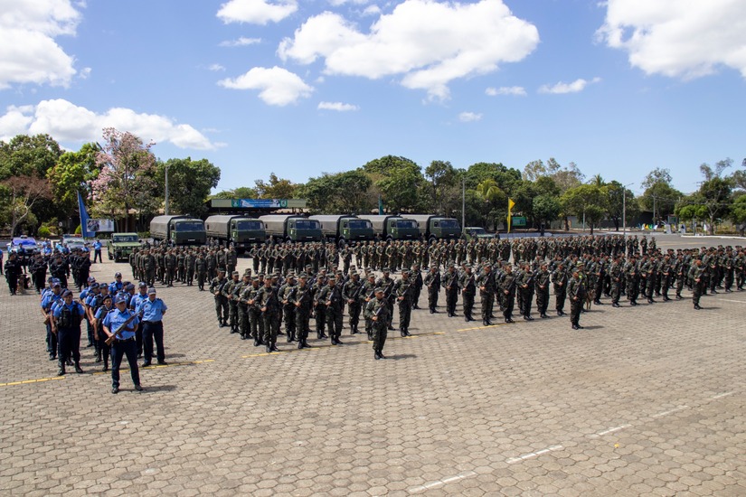 Ej&eacute;rcito de Nicaragua--(8)