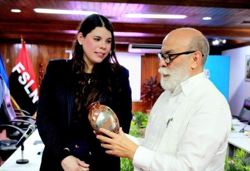 Embajador-Venezuela-4