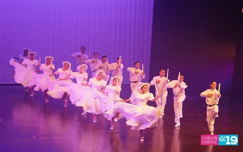 BALLET-(1)