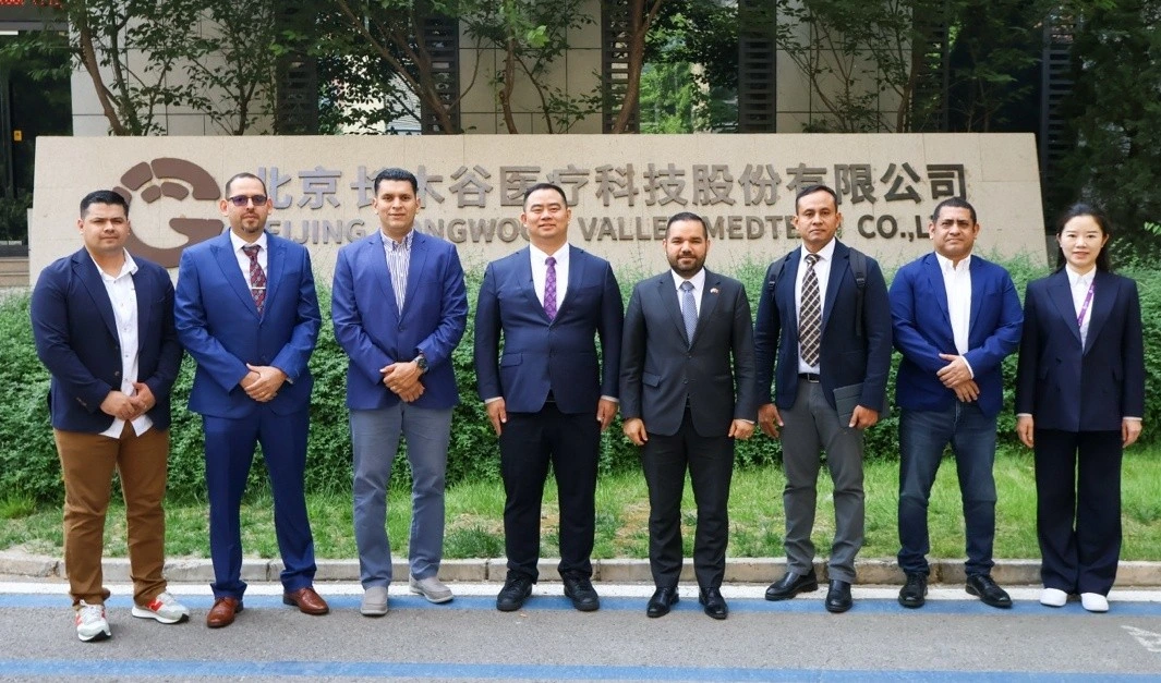 CHINA1