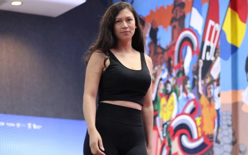 REINAS10