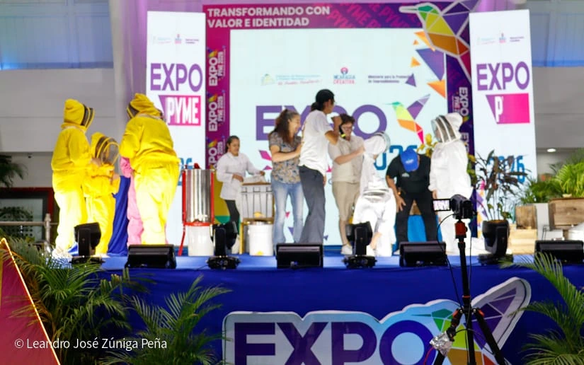 EXPO-(7)