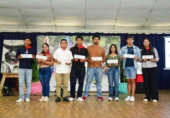 BECAS12