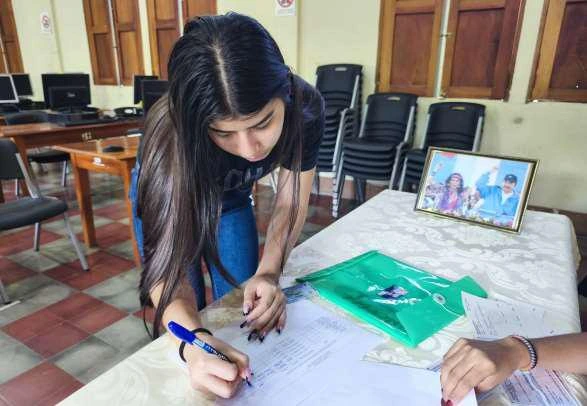 BECAS23