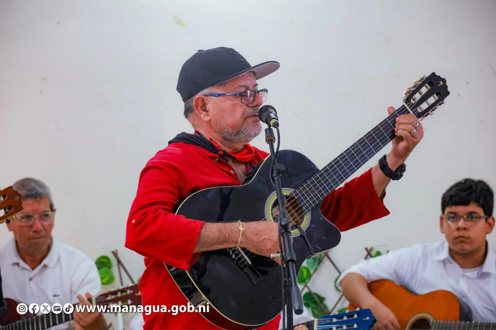 GUITARRAS11