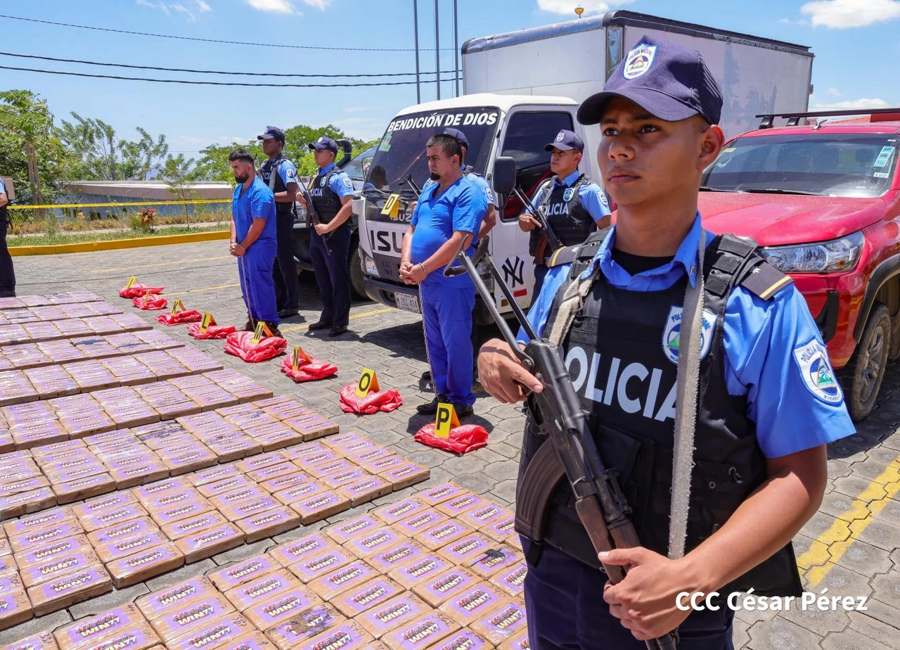 POLICIA6