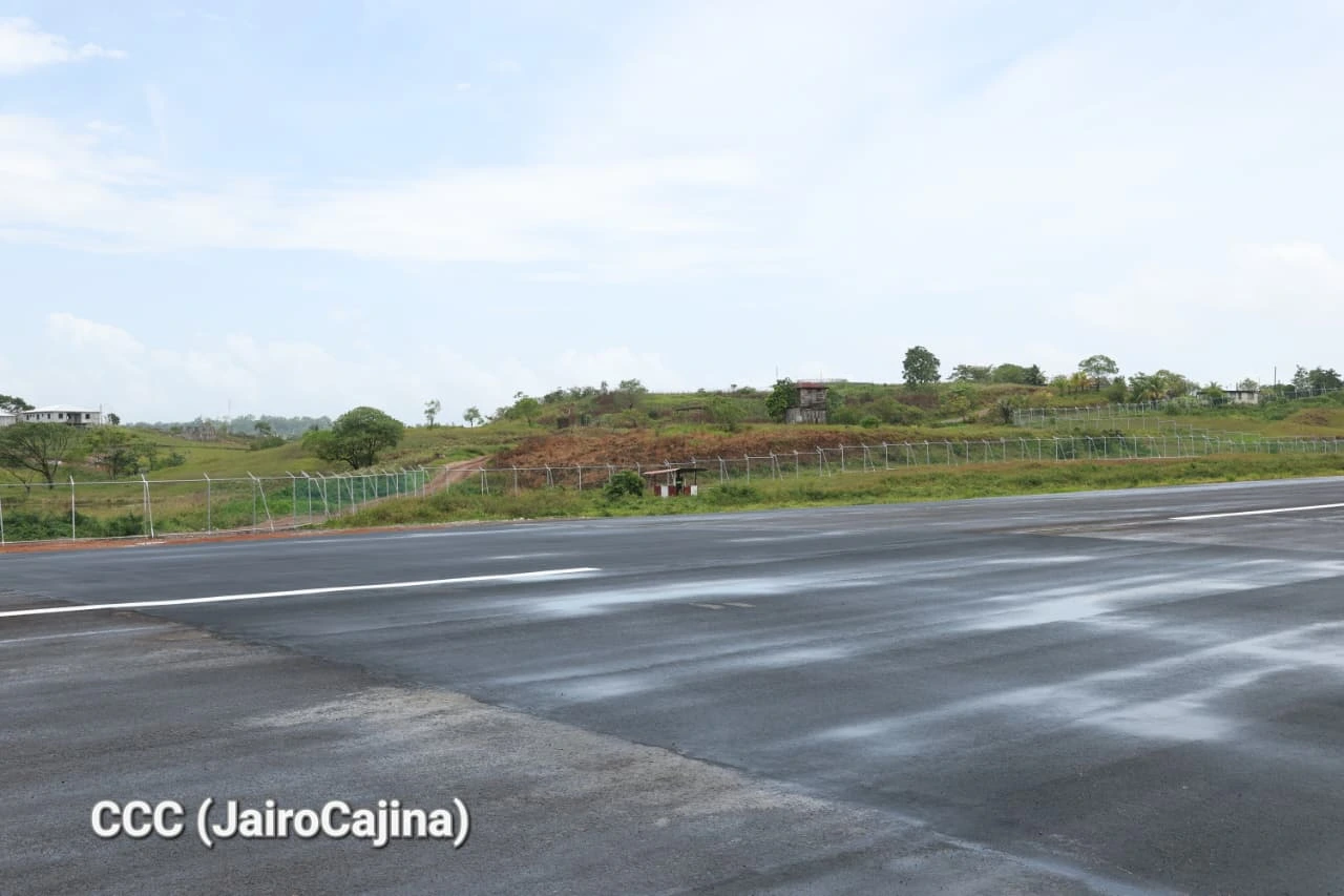 AEROPUERTO12