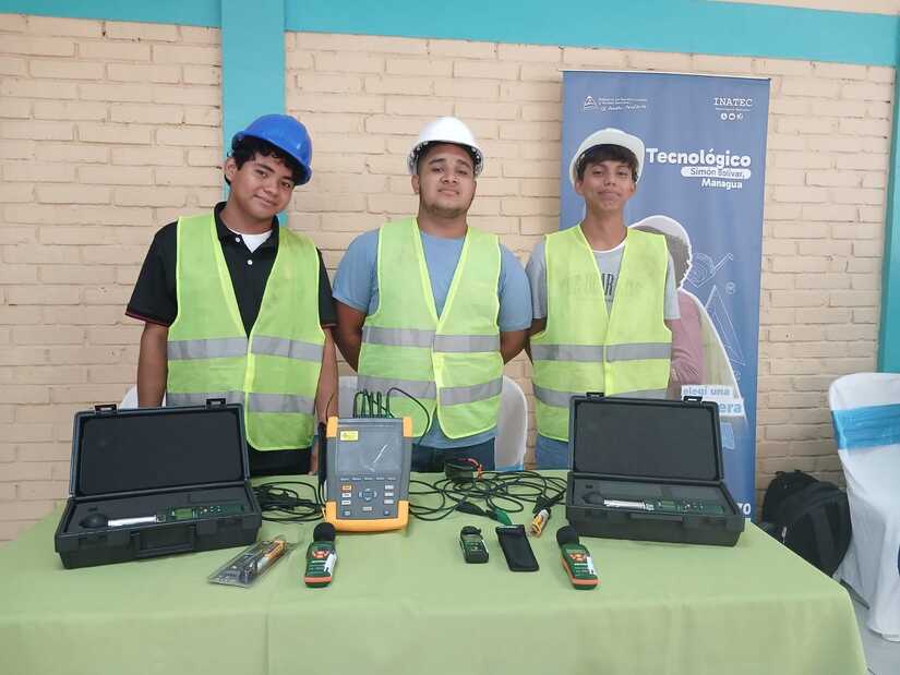 INATEC-8