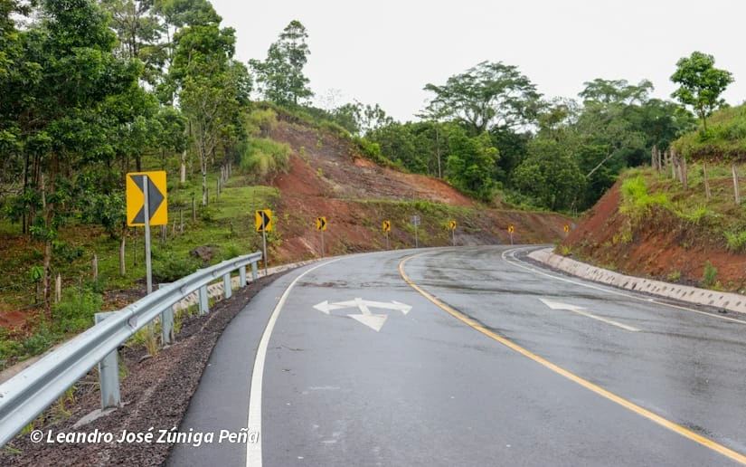 CARRETERA24