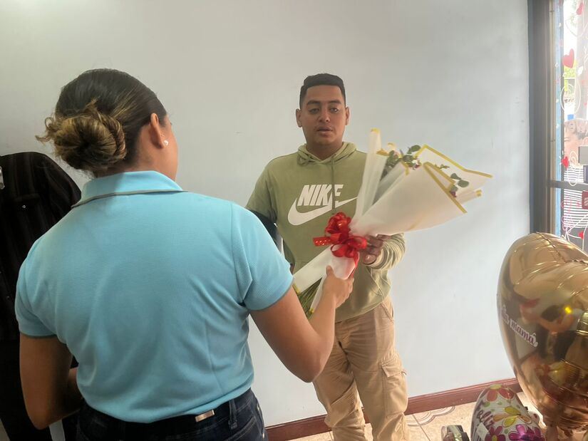 Flores-13