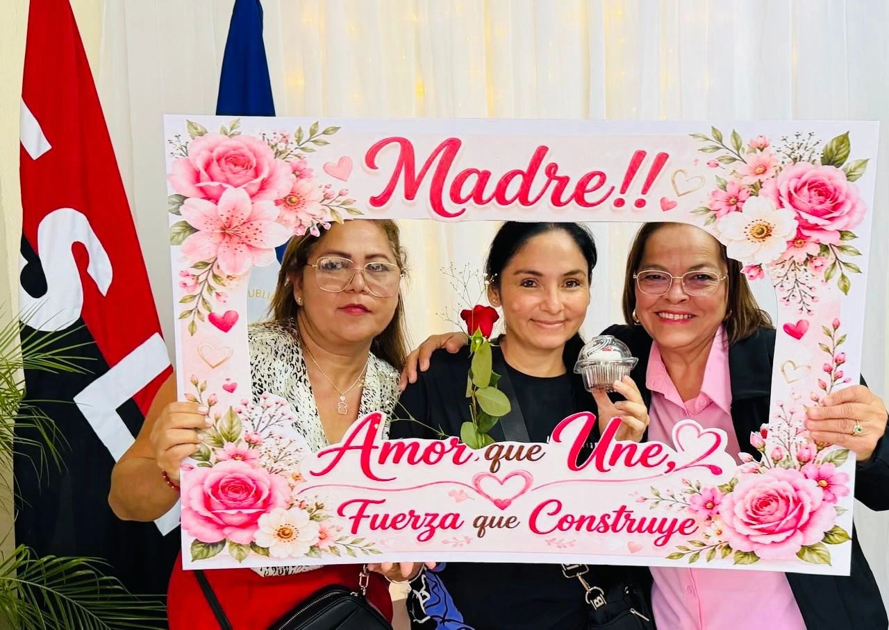 MADRES10