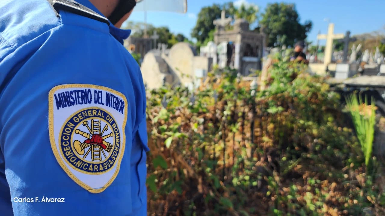 BOMBEROS-(1)