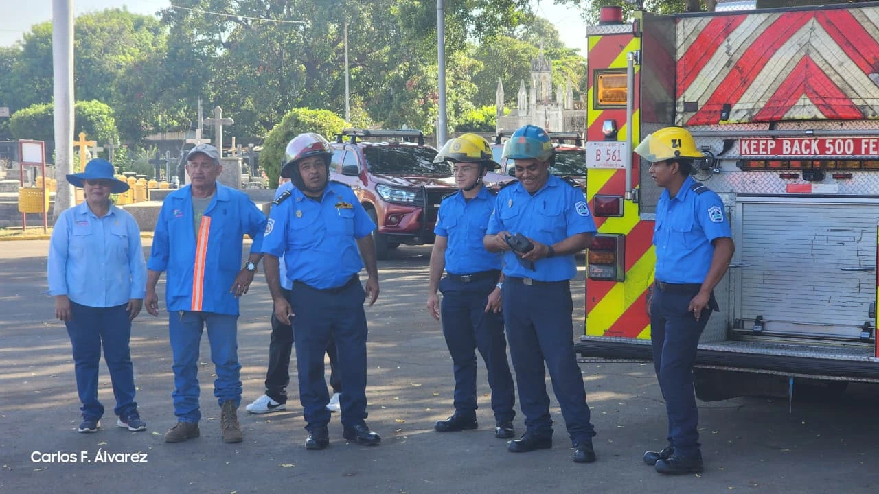 BOMBEROS-(18)